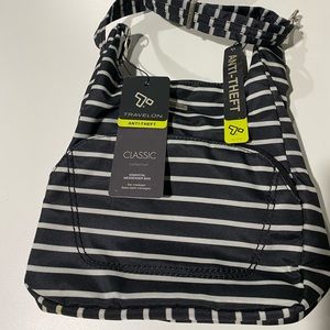 Travelon Anti-Theft Essential Messenger Bag